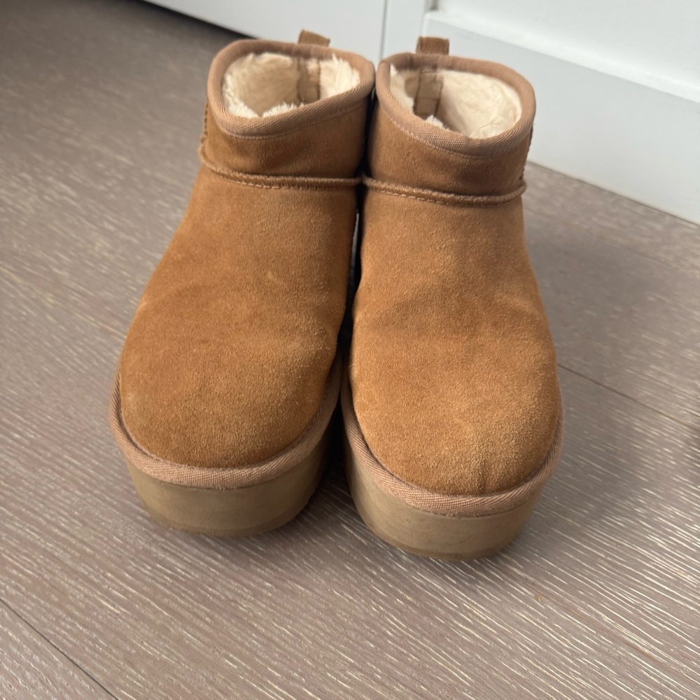 UGG Classic Ultra Mini Platform US 8